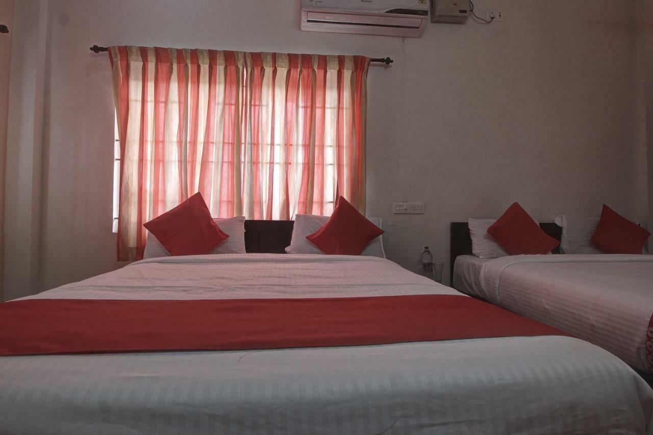 Oyo 42678 Hotel Vasantha Bhavanam Saver 哥印拜陀 外观 照片