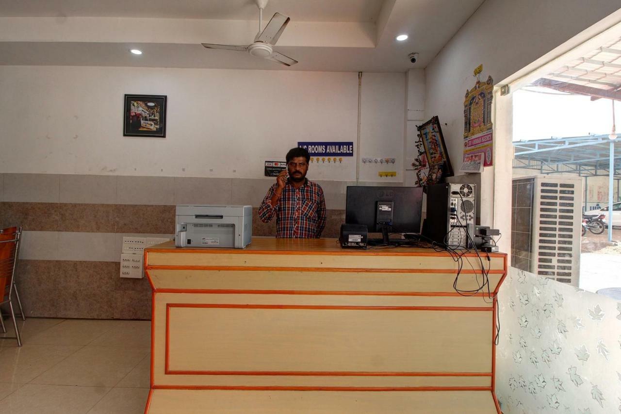 Oyo 42678 Hotel Vasantha Bhavanam Saver 哥印拜陀 外观 照片